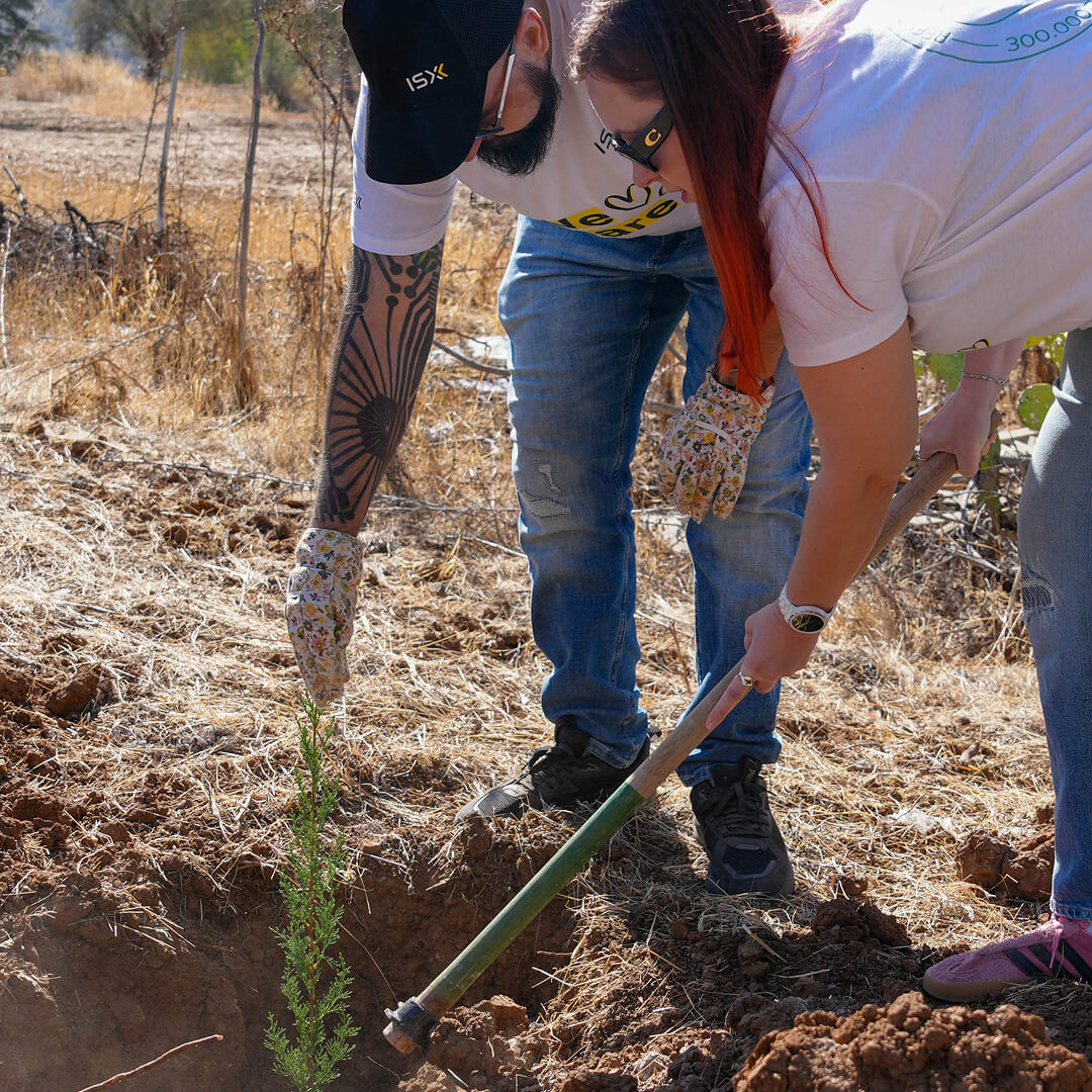 Treeplanting-Photoshoot-Pic4
