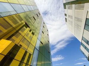 isx building 1920x1440